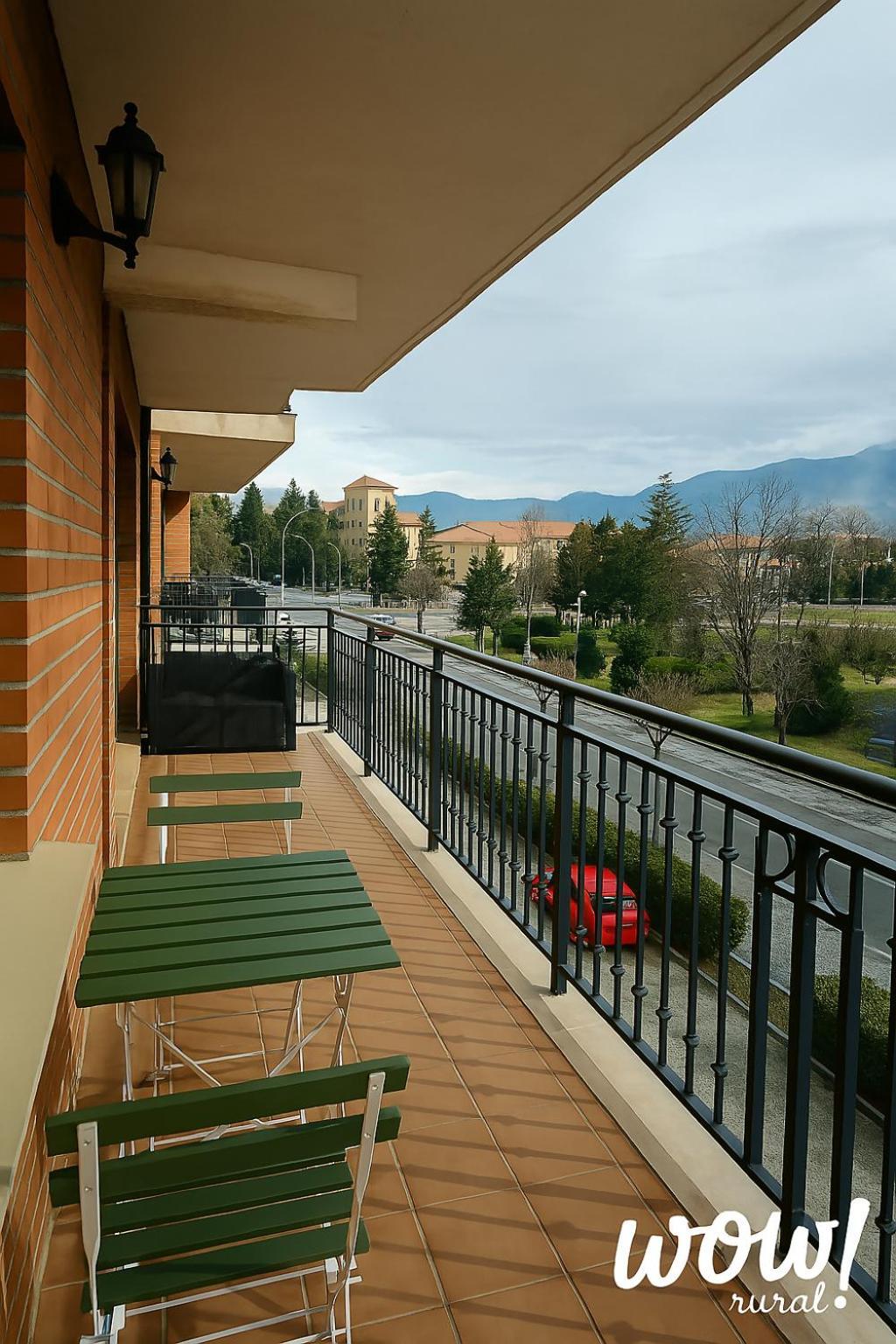 Apartamento O Mon Sabinanigo Luaran gambar